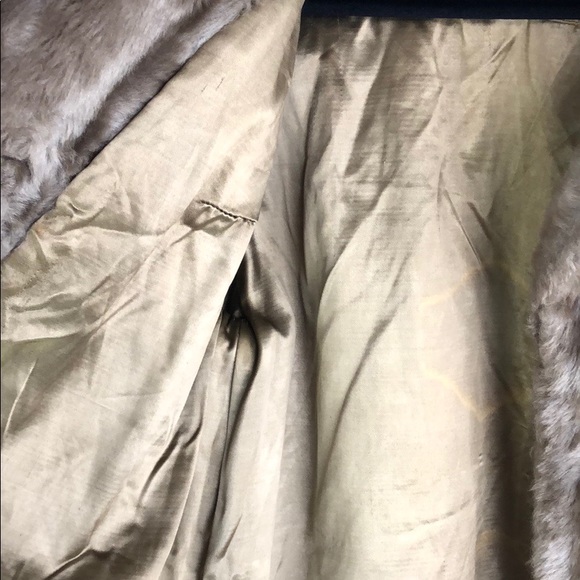 Vintage faux fur tan coat - Picture 8 of 12